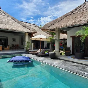 https://beautiful-villa-indah.hotelsseminyak.net