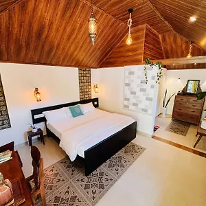 Farm stay Calm Shack - 2 Bedroom-boutique Farm, Munnar