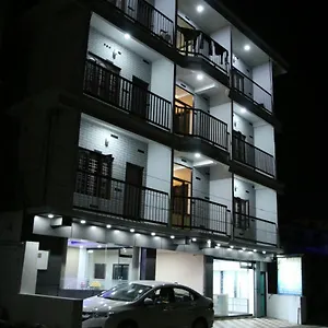 Lodge V M J Dwellings, Munnar