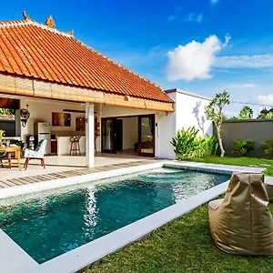 https://awesome-1br-villa-in-the-heart-of-seminyak.hotelsseminyak.net